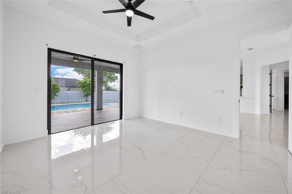 1609 Nelson Rd N, Cape Coral, FL 33993-27