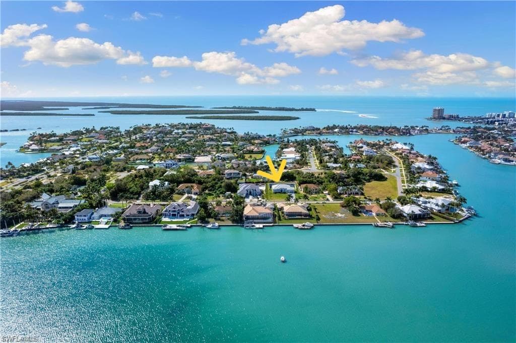 1631 Copeland Dr, Marco Island, FL 34145-4