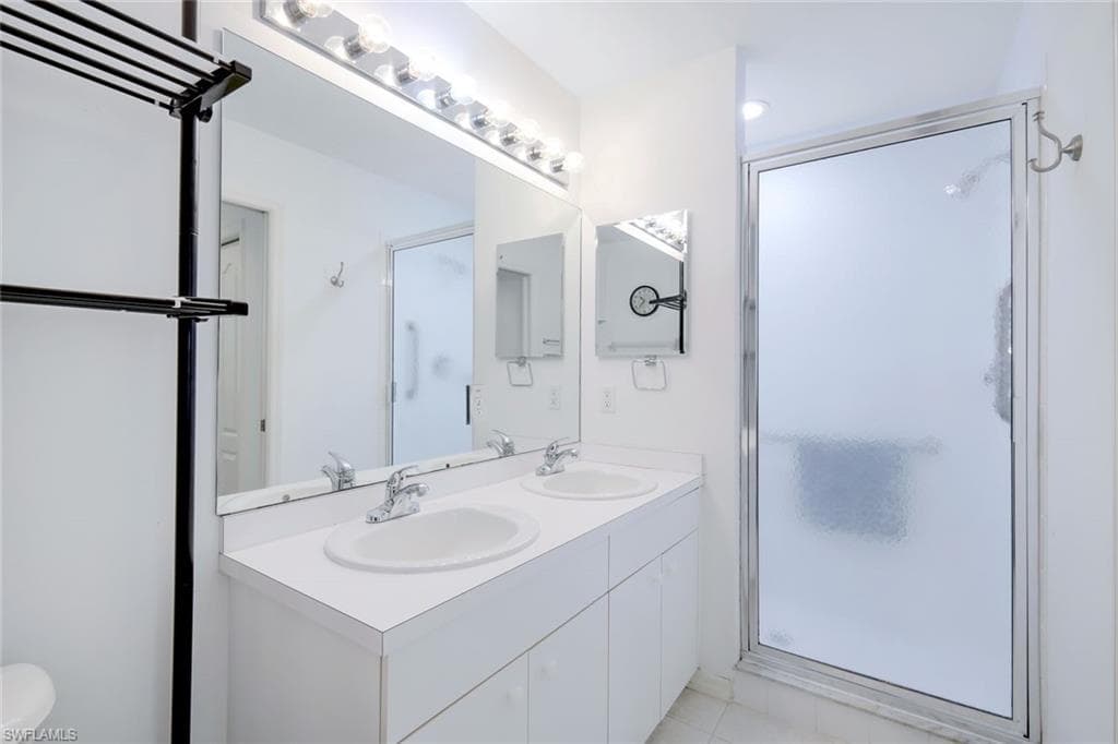 2690 Cypress Trace Cir 3227, Naples, FL 34119-15