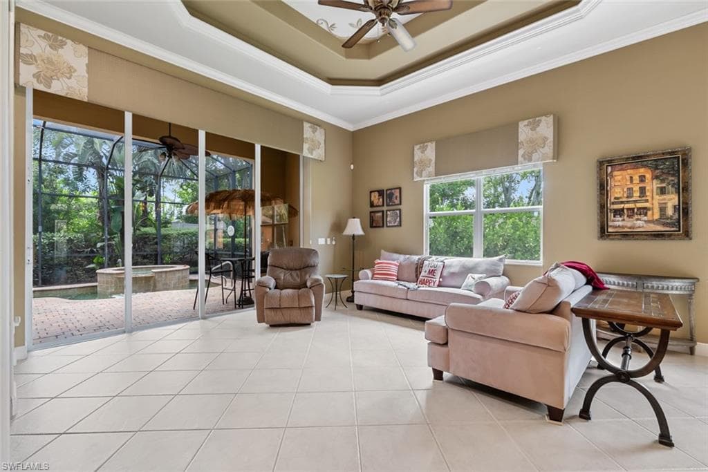 5757 Mango Cir 5757, Naples, FL 34110-14