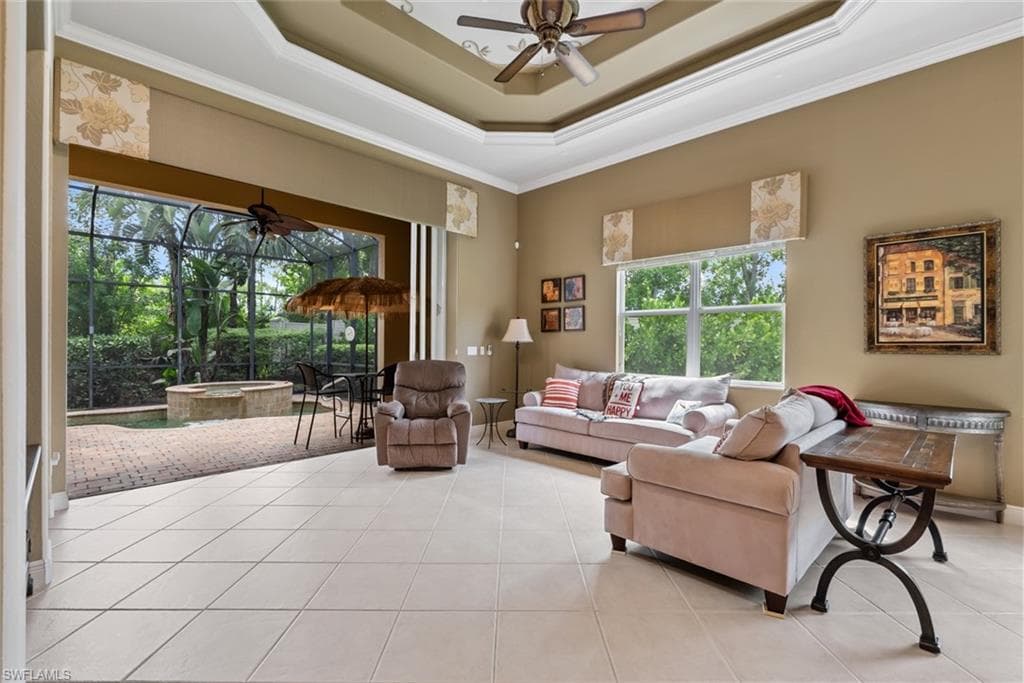 5757 Mango Cir 5757, Naples, FL 34110-15