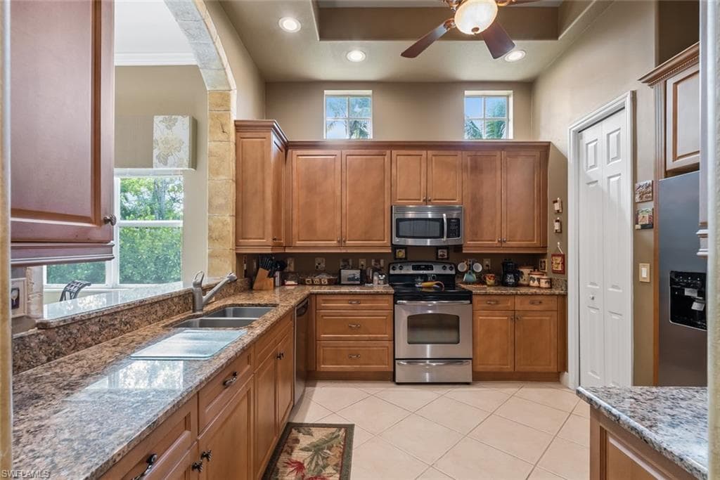 5757 Mango Cir 5757, Naples, FL 34110-5
