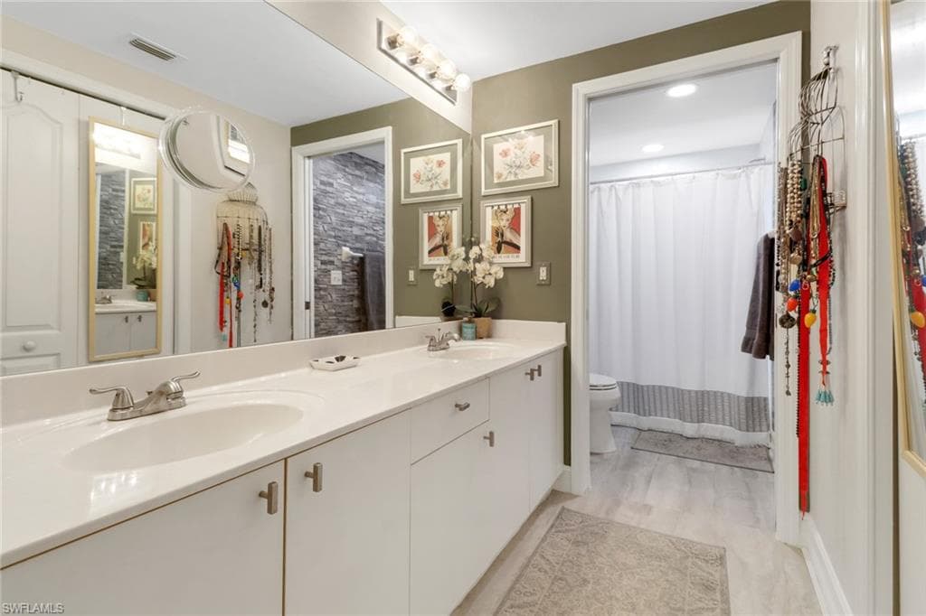 7839 Regal Heron Cir 104, Naples, FL 34104-18