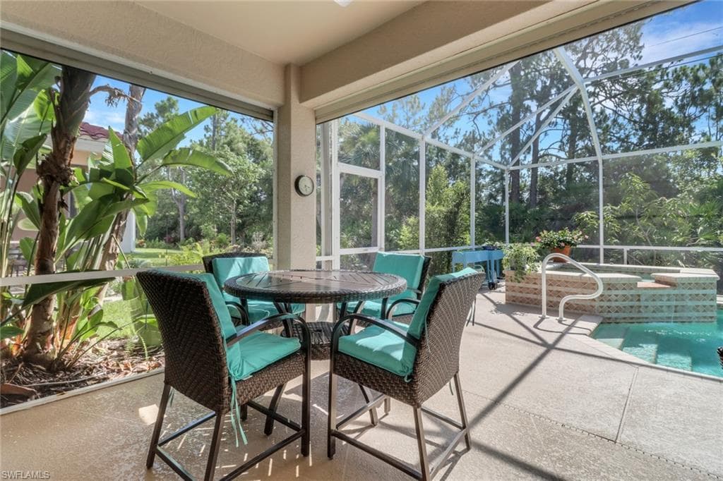 5730 Lago Villaggio Way, Naples, FL 34104-34