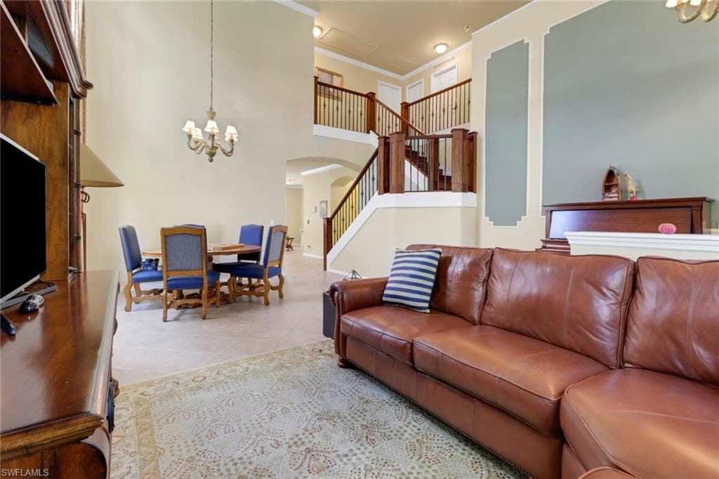 5730 Lago Villaggio Way, Naples, FL 34104-8