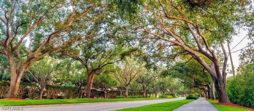 151 Vista Ln, Naples, FL 34119-31
