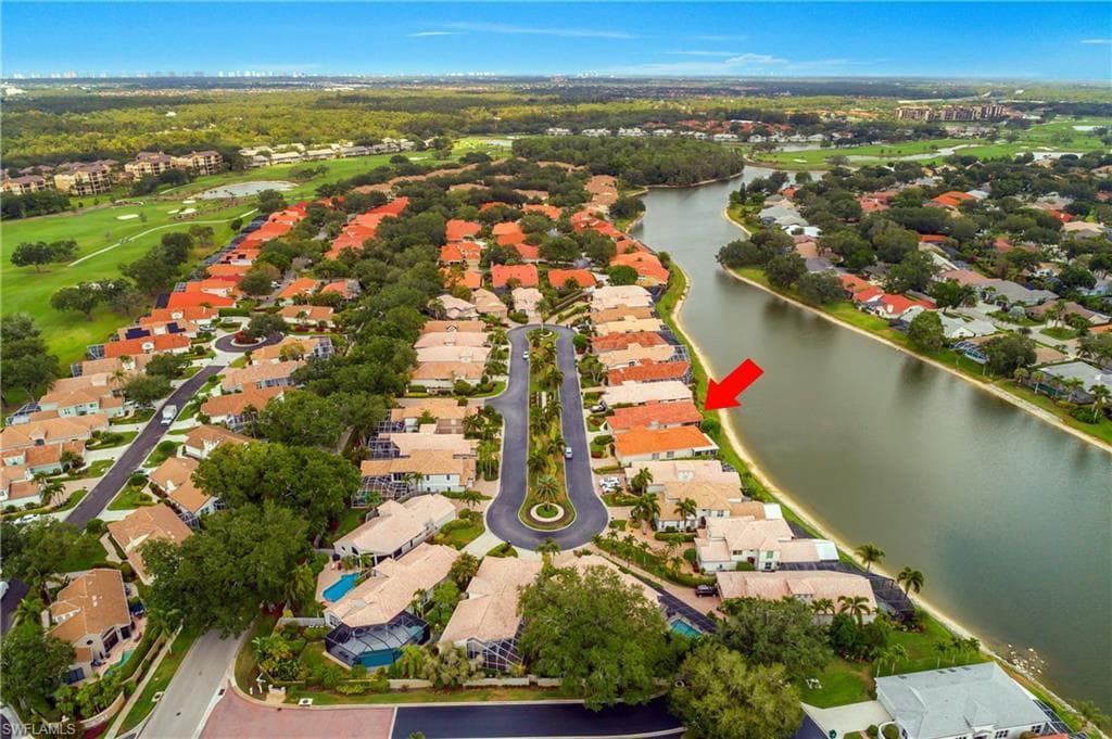 151 Vista Ln, Naples, FL 34119-3