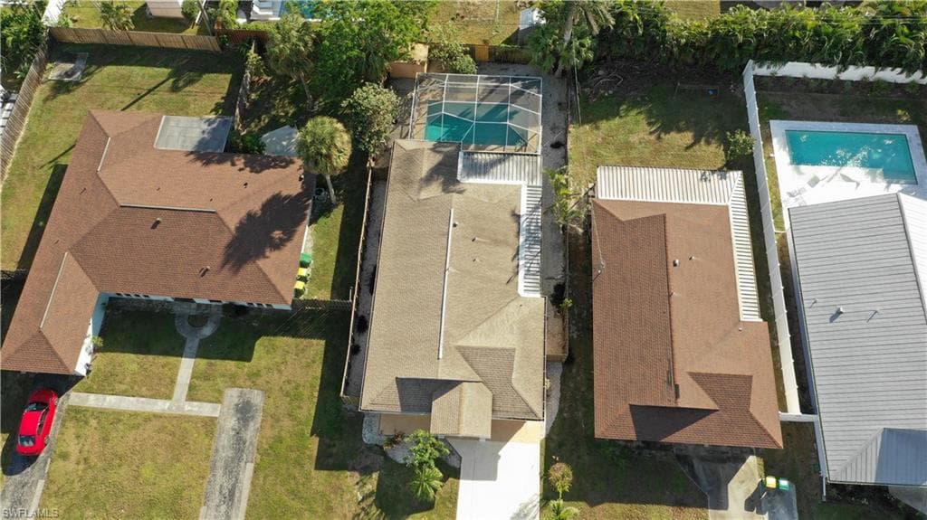 770 93rd Ave N, Naples, FL 34108-18