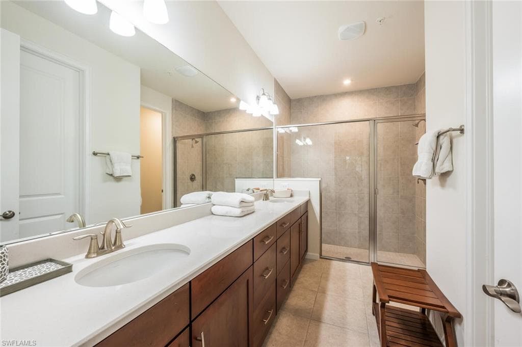 4720 Arboretum Cir 102, Naples, FL 34112-20