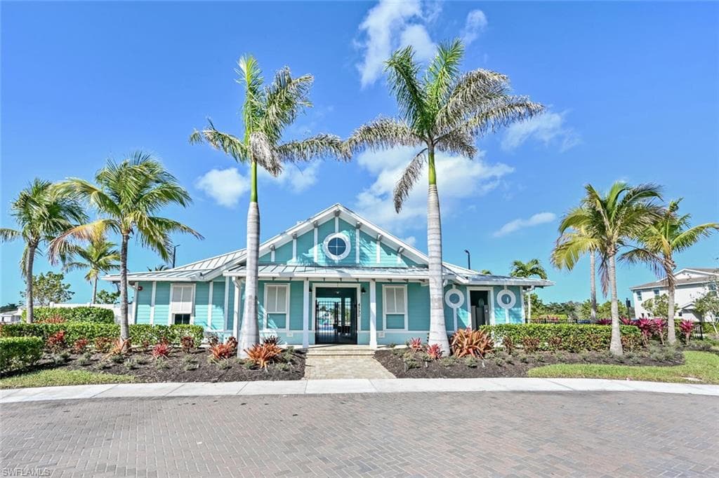 4720 Arboretum Cir 102, Naples, FL 34112-34
