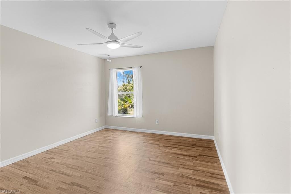 2811 44th St W, Lehigh Acres, FL 33971-27