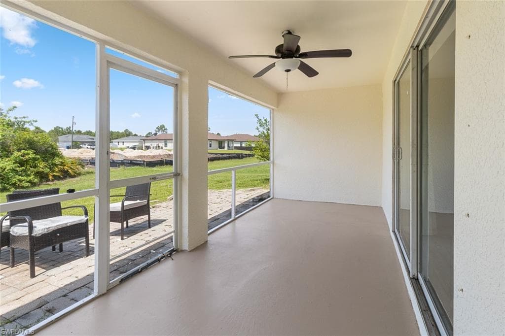 2811 44th St W, Lehigh Acres, FL 33971-32