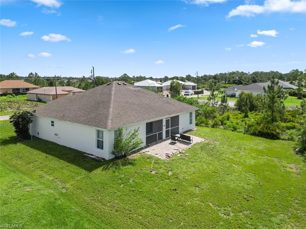 2811 44th St W, Lehigh Acres, FL 33971-33
