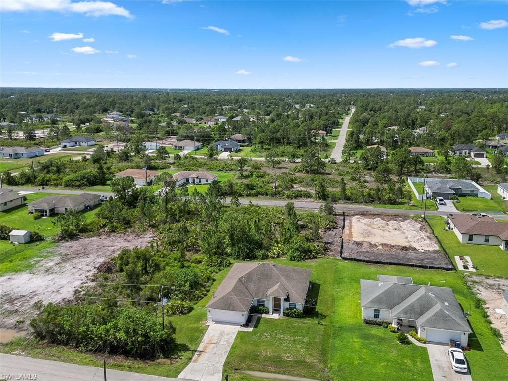 2811 44th St W, Lehigh Acres, FL 33971-40