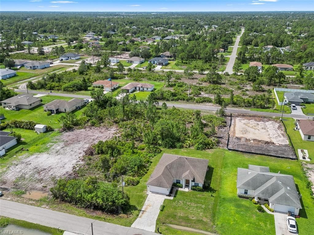 2811 44th St W, Lehigh Acres, FL 33971-41