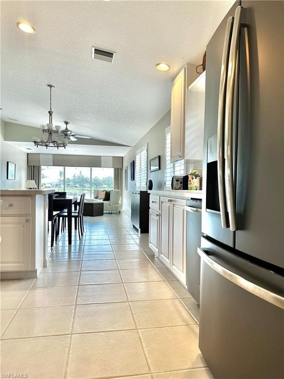 3689 Yakobi Ln, Naples, FL 34119-13