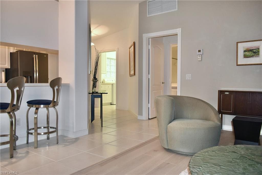 3689 Yakobi Ln, Naples, FL 34119-37