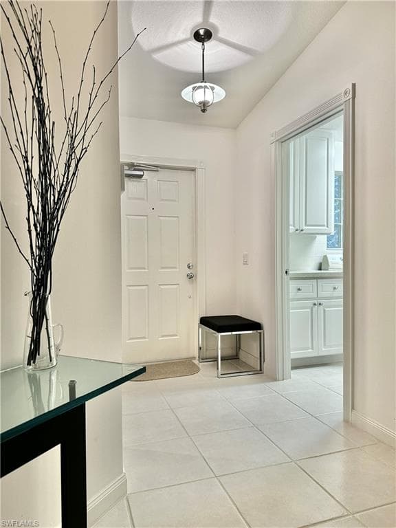 3689 Yakobi Ln, Naples, FL 34119-44