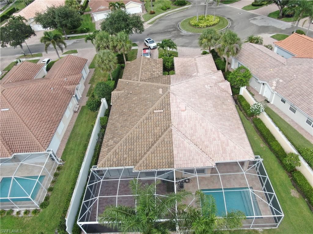 3689 Yakobi Ln, Naples, FL 34119-5