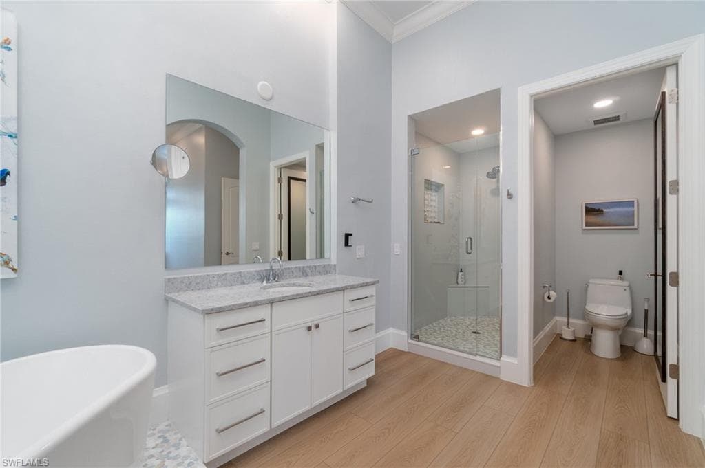 17010 Porta Vecchio Way 201, Naples, FL 34110-14