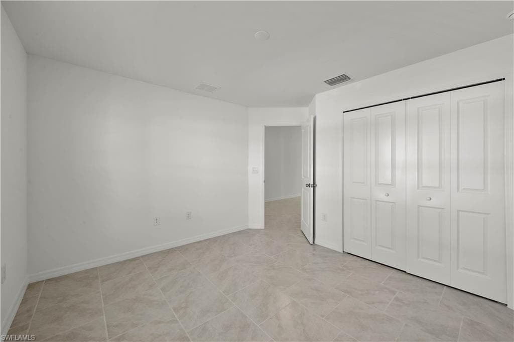17620 Monte Isola Way, North Fort Myers, FL 33917-5