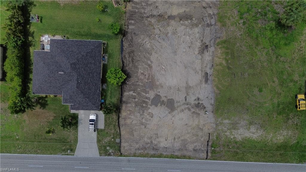 2001 Kismet Pkwy E, Cape Coral, FL 33909-4