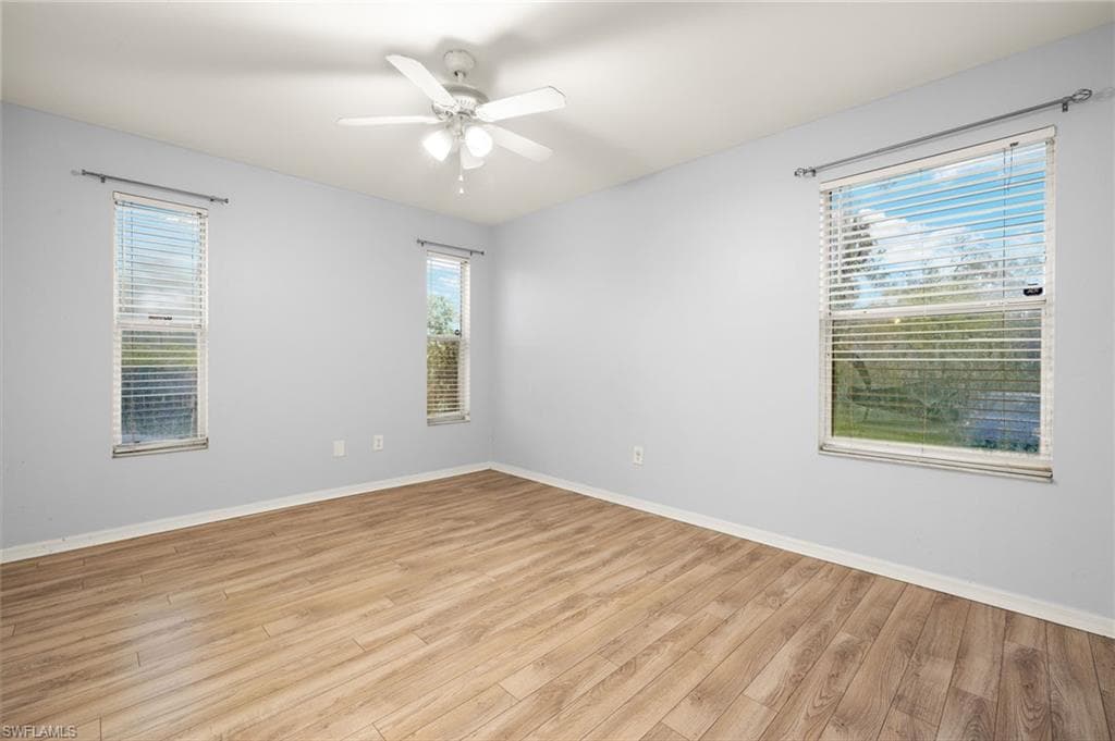 343 Golden Gate Blvd E, Naples, FL 34120-11