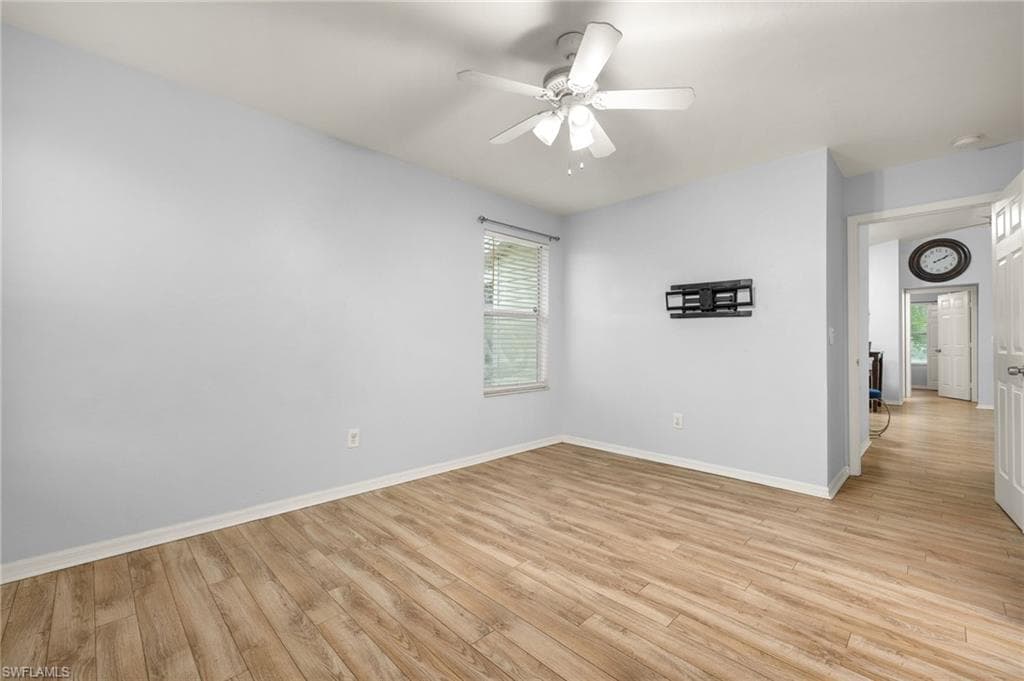 343 Golden Gate Blvd E, Naples, FL 34120-14