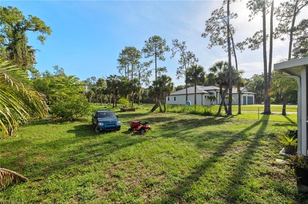 343 Golden Gate Blvd E, Naples, FL 34120-23