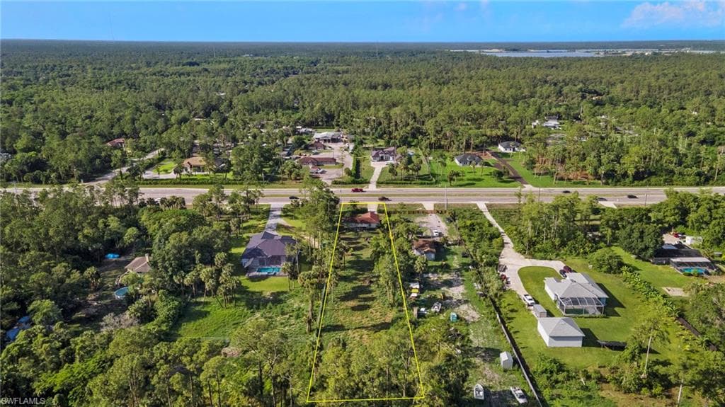343 Golden Gate Blvd E, Naples, FL 34120-32