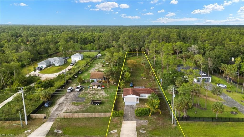 343 Golden Gate Blvd E, Naples, FL 34120-39