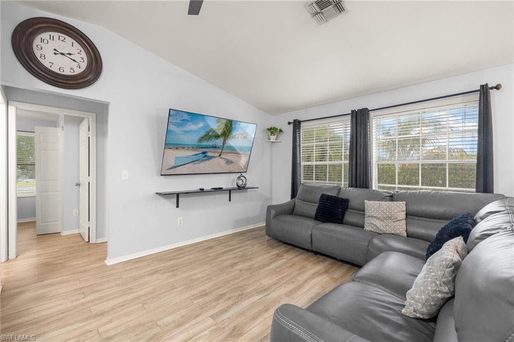 343 Golden Gate Blvd E, Naples, FL 34120-4