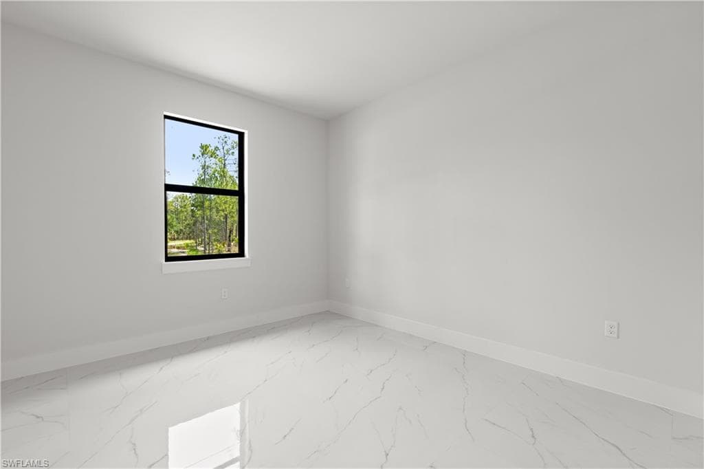 4371 47th Ave NE, Naples, Fl 34120-23