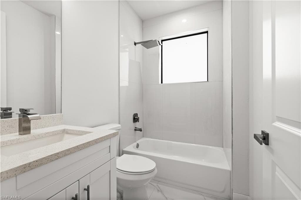 4371 47th Ave NE, Naples, Fl 34120-25