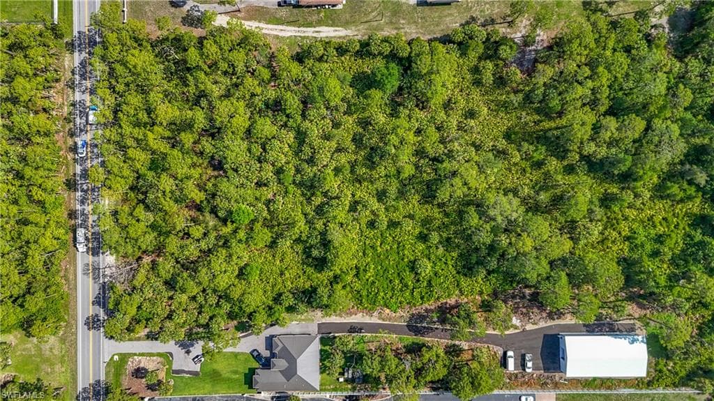 23rd St SW, Naples, FL 34117-13