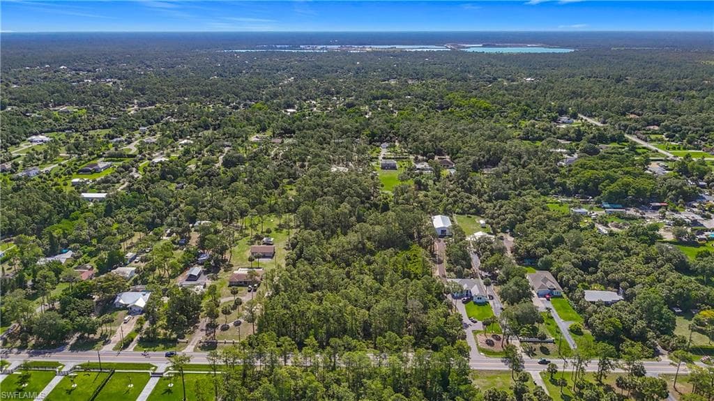 23rd St SW, Naples, FL 34117-5