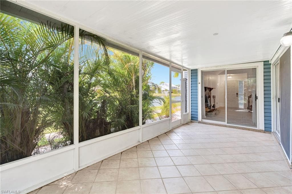 3385 Timberwood Cir, Naples, FL 34105-16