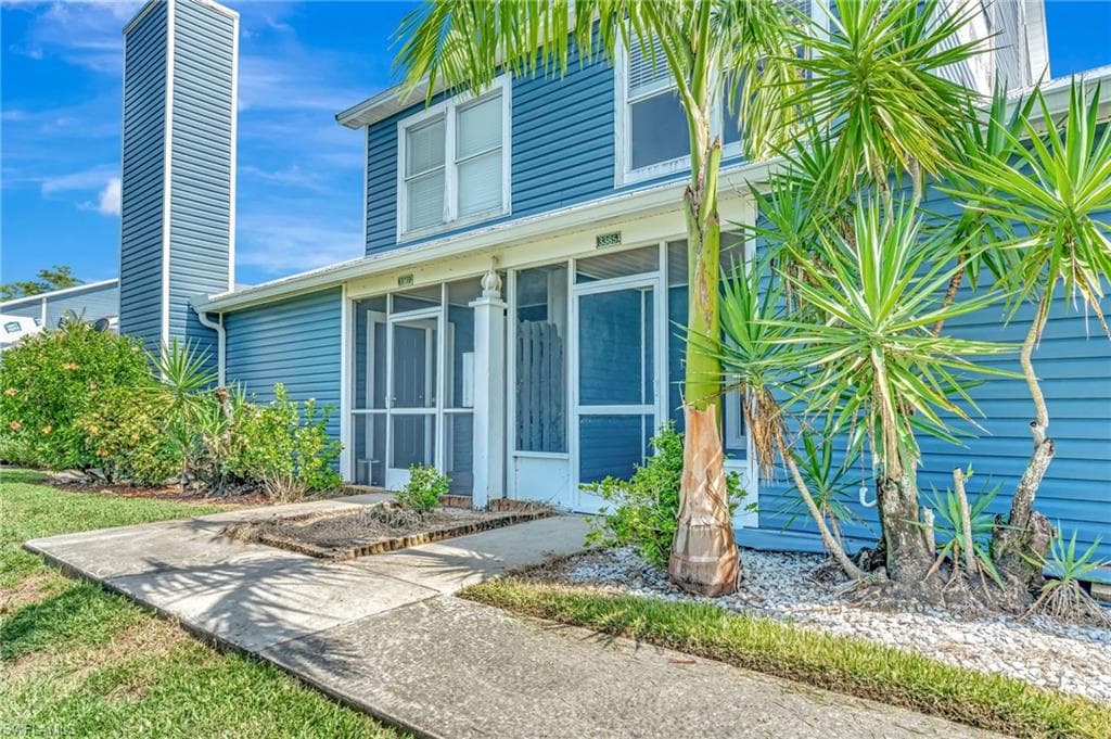 3385 Timberwood Cir, Naples, FL 34105-3