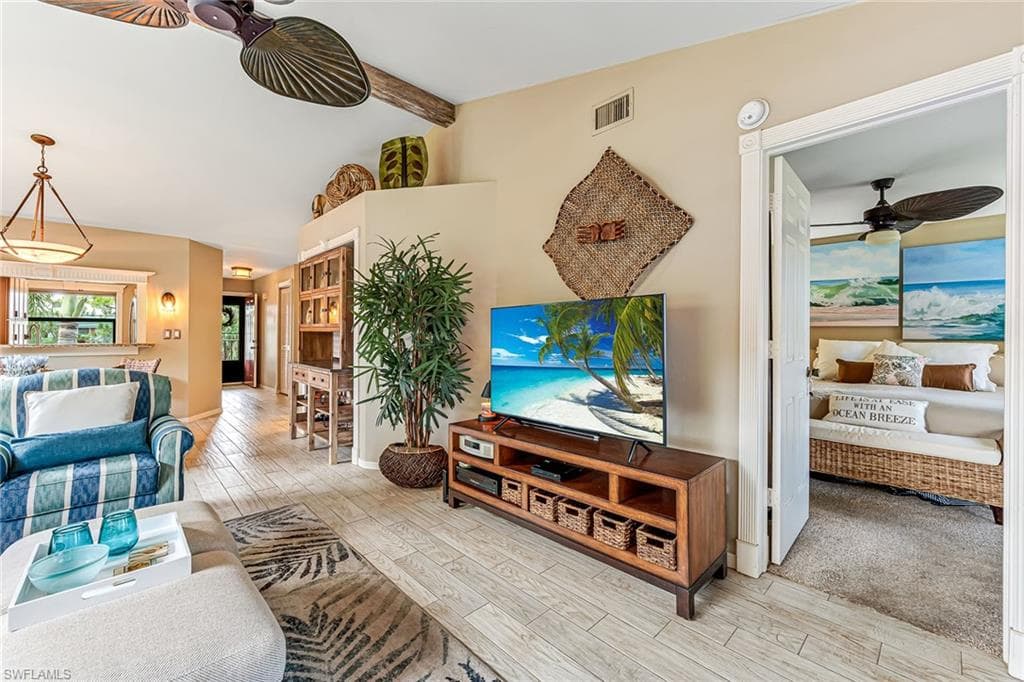 4983 Pepper Cir H206, Naples, FL 34113-9
