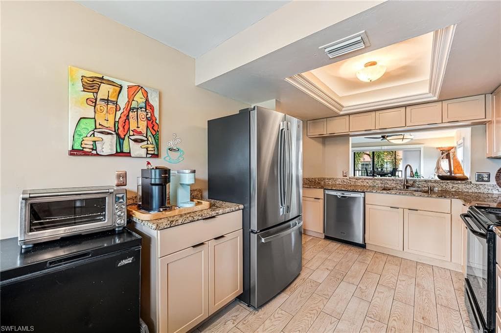 4983 Pepper Cir H206, Naples, FL 34113-14