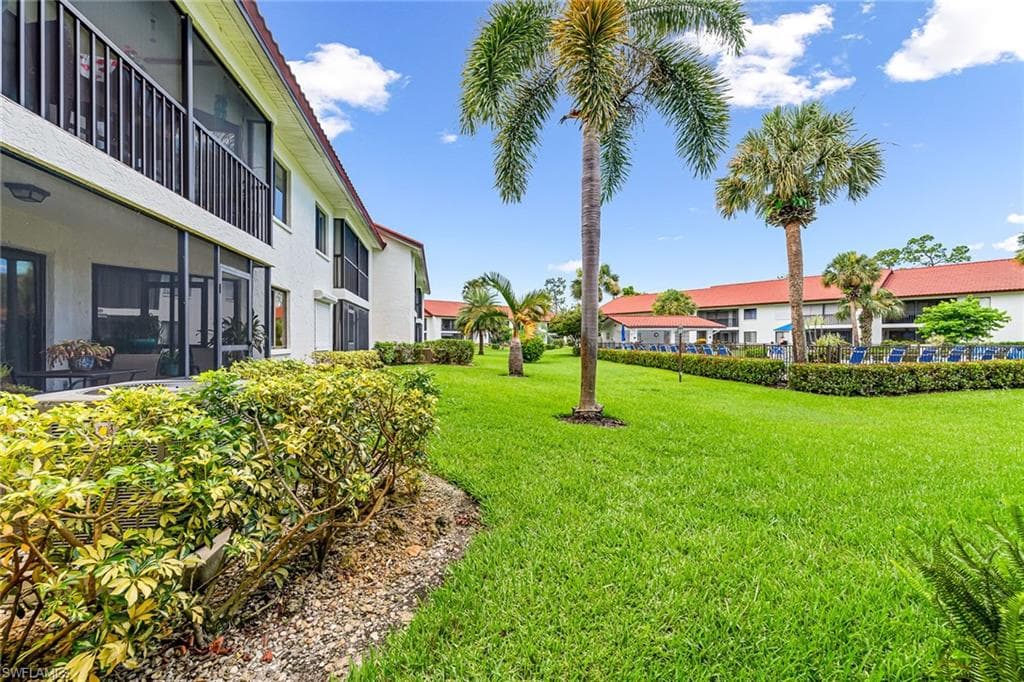 4983 Pepper Cir H206, Naples, FL 34113-26