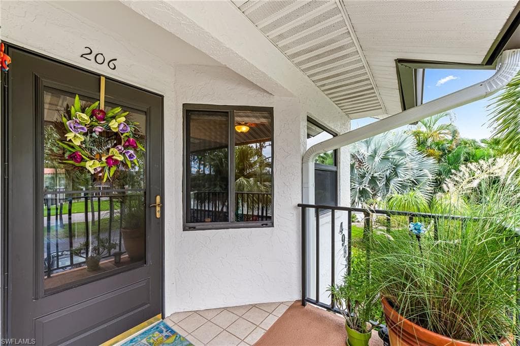 4983 Pepper Cir H206, Naples, FL 34113-3