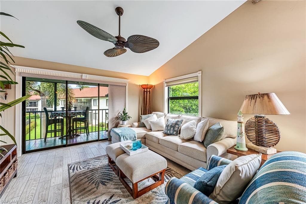 4983 Pepper Cir H206, Naples, FL 34113-7
