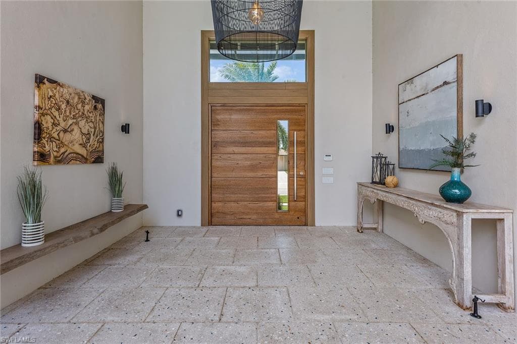 517 Barfield Dr, Marco Island, FL 34145-4