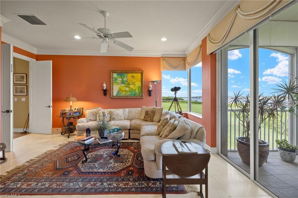 1530 Star Point Ln 4-403, Naples, FL 34112-18