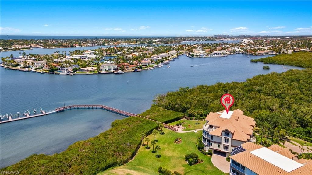 1530 Star Point Ln 4-403, Naples, FL 34112-1