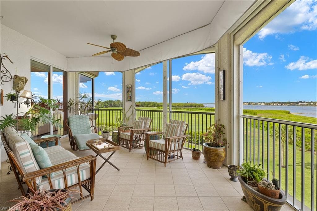 1530 Star Point Ln 4-403, Naples, FL 34112-20