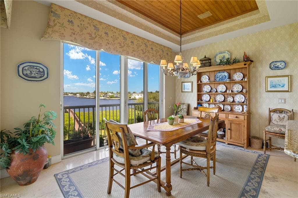 1530 Star Point Ln 4-403, Naples, FL 34112-23