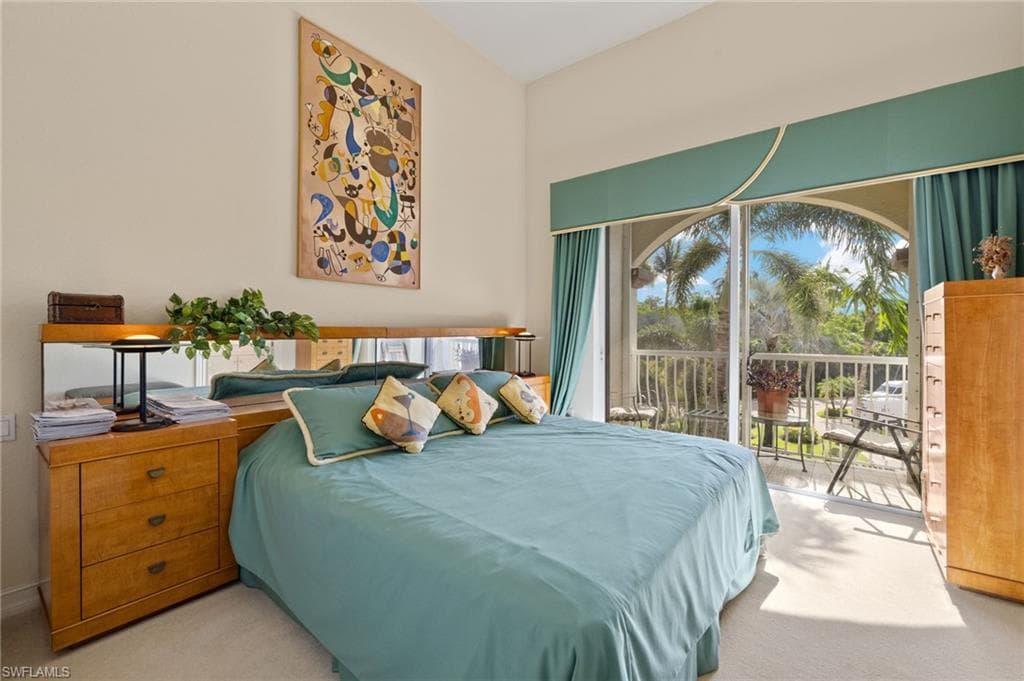 1530 Star Point Ln 4-403, Naples, FL 34112-35