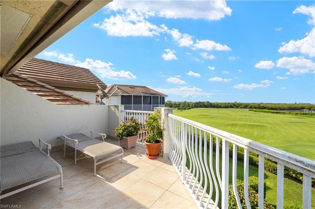 1530 Star Point Ln 4-403, Naples, FL 34112-39